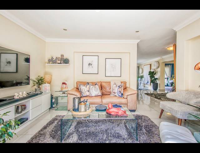 2 BEDROOM APARTMENT RENTED IN SANDRINGHAM